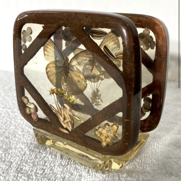 Vintage  Lucite Butterfly Napkin Holder Letter Holder - Picture 2 of 13